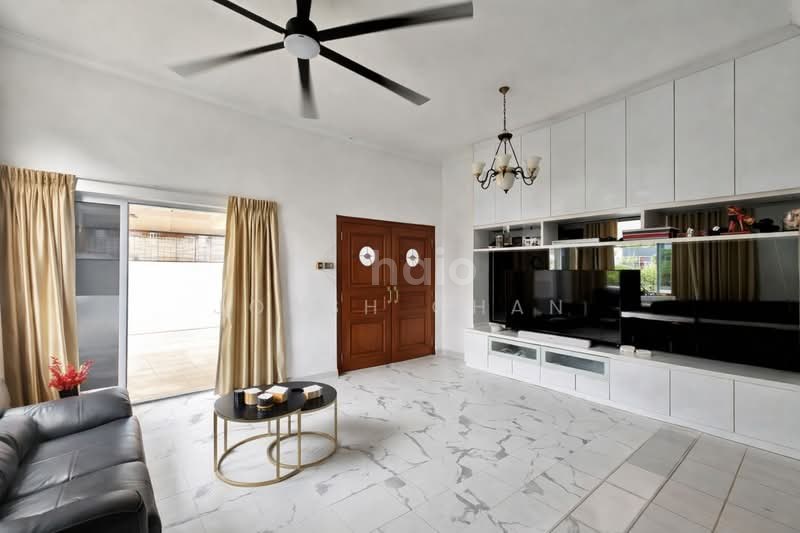 Beautifully Renovated & Move In Ready, Luxury Corner Terrace