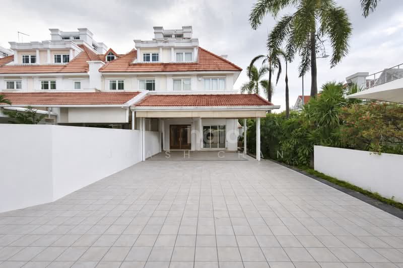 Beautifully Renovated & Move In Ready, Luxury Corner Terrace — photo 2